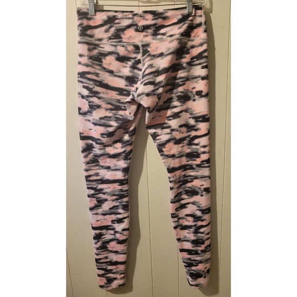 Lululemon Wamo Camo Pink Black Gray Wunder Under Pant 8 - Picture 1 of 8